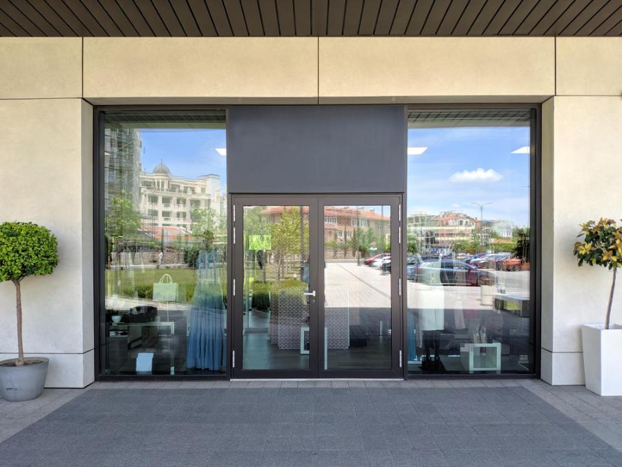 Aluminium Shopfront Installation